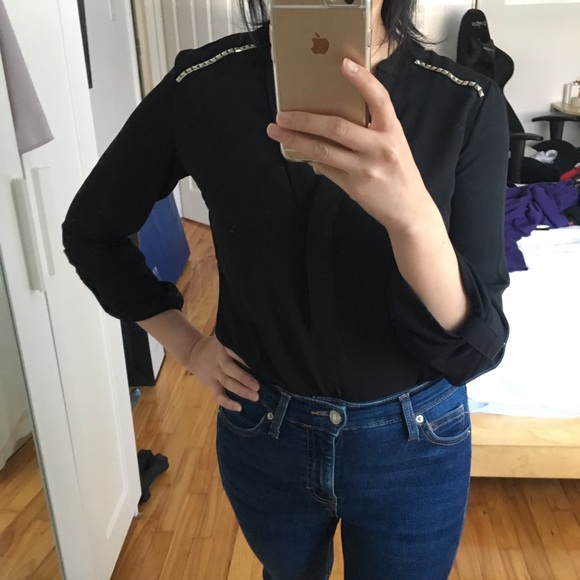 Black Dynamite blouse - Picture 2 of 8